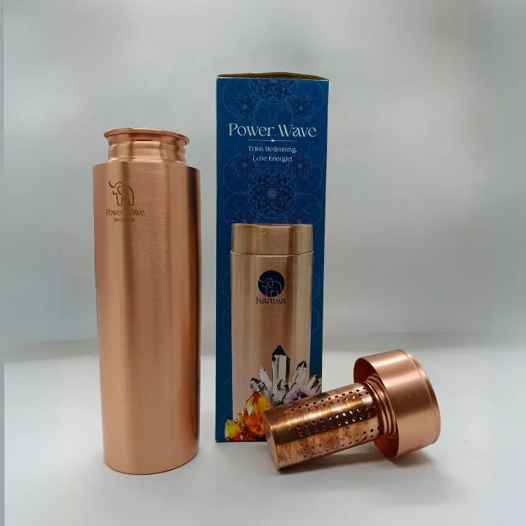 Ansicht der Power Wave Kupferflasche mit energetisierendem Edelsteinmodul.